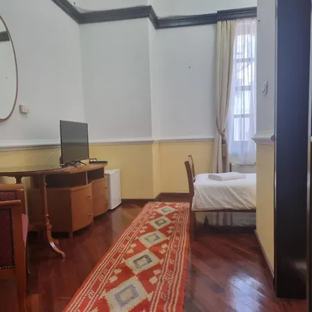 Sv Sofija Old Town Aparthotel *